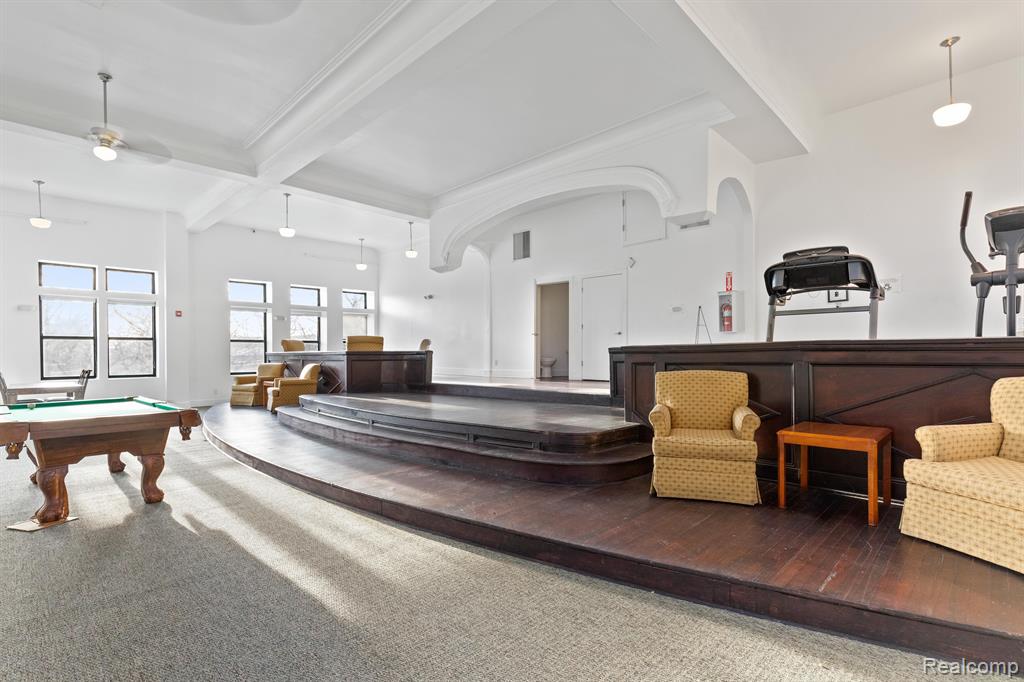 609 E Kirby Street Property Photo 15