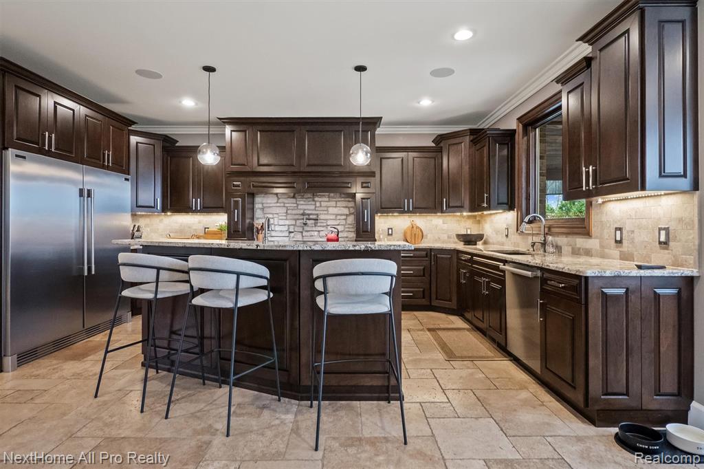 12385 Boulder Pass Drive Property Photo 8