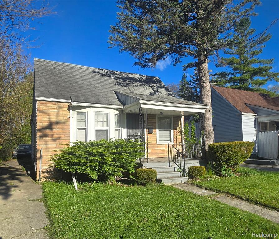8245 Brace Street Property Photo 1