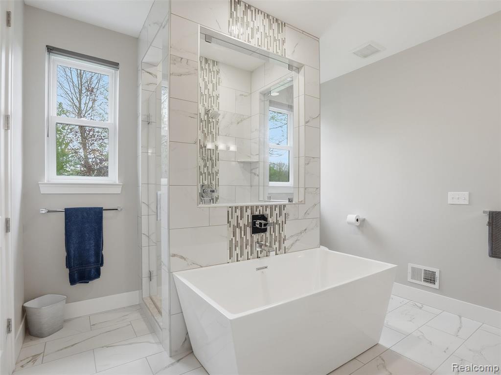 3513 Pointe Shore Drive Property Photo 17