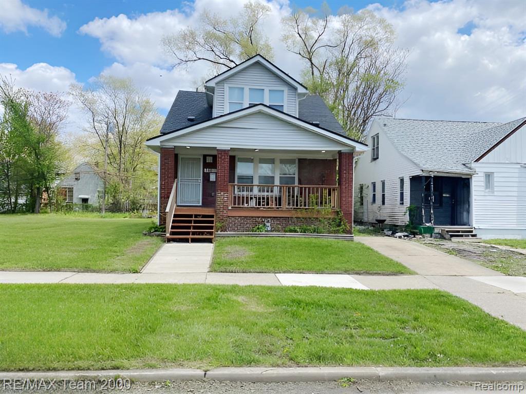 14810 Griggs Street Property Photo 1