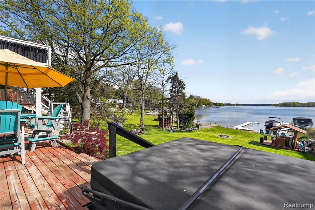 12078 Mantawauka Drive Property Photo 41