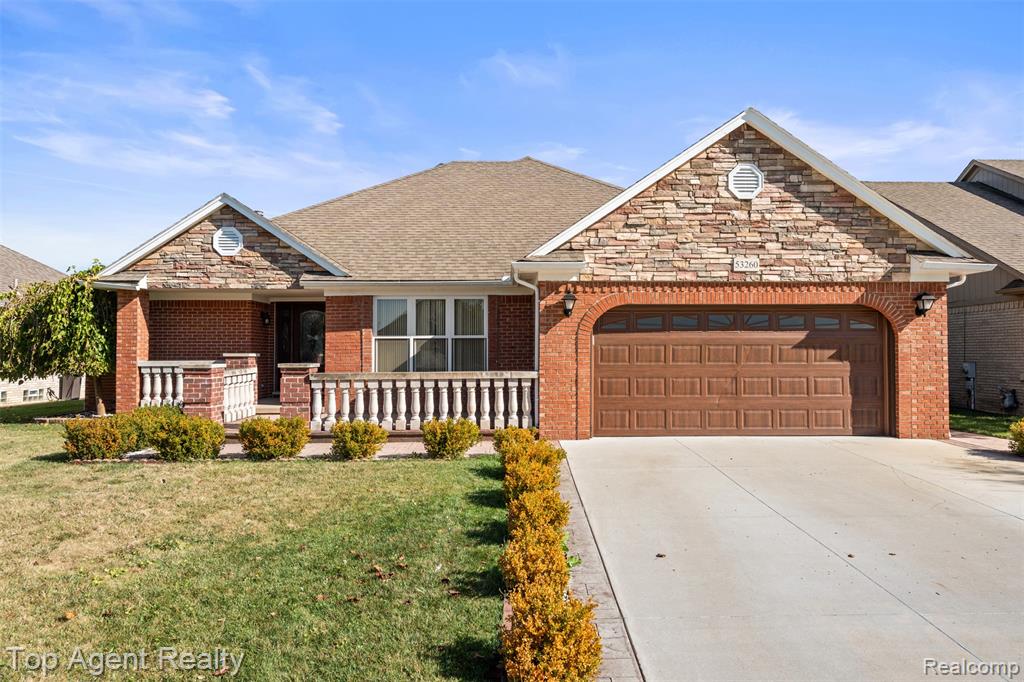 53260 Villa Rosa Drive Property Photo 1