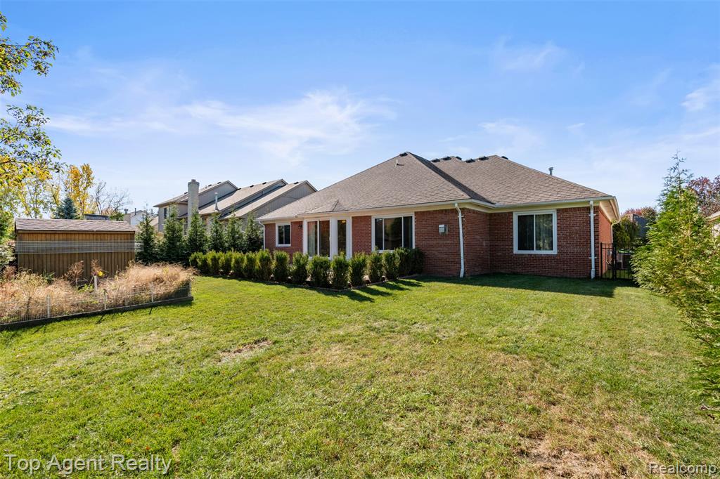 53260 Villa Rosa Drive Property Photo 42