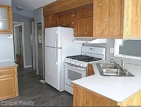 10915 E Goodall Road Property Photo 4