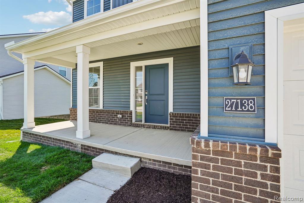 27138 Silo Drive Property Photo 2