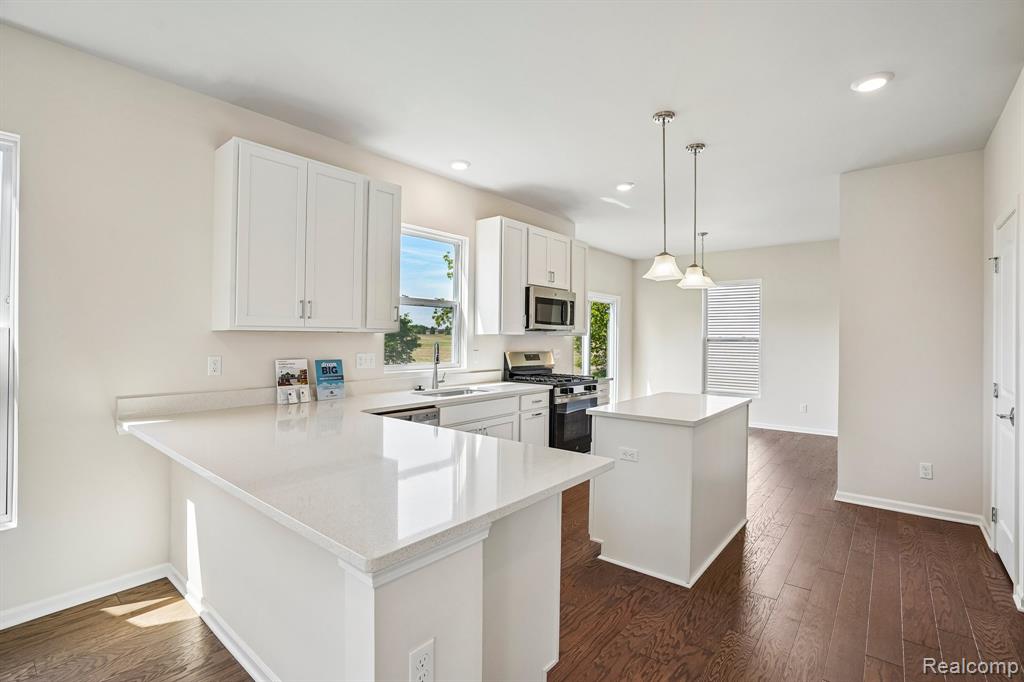 27138 Silo Drive Property Photo 6