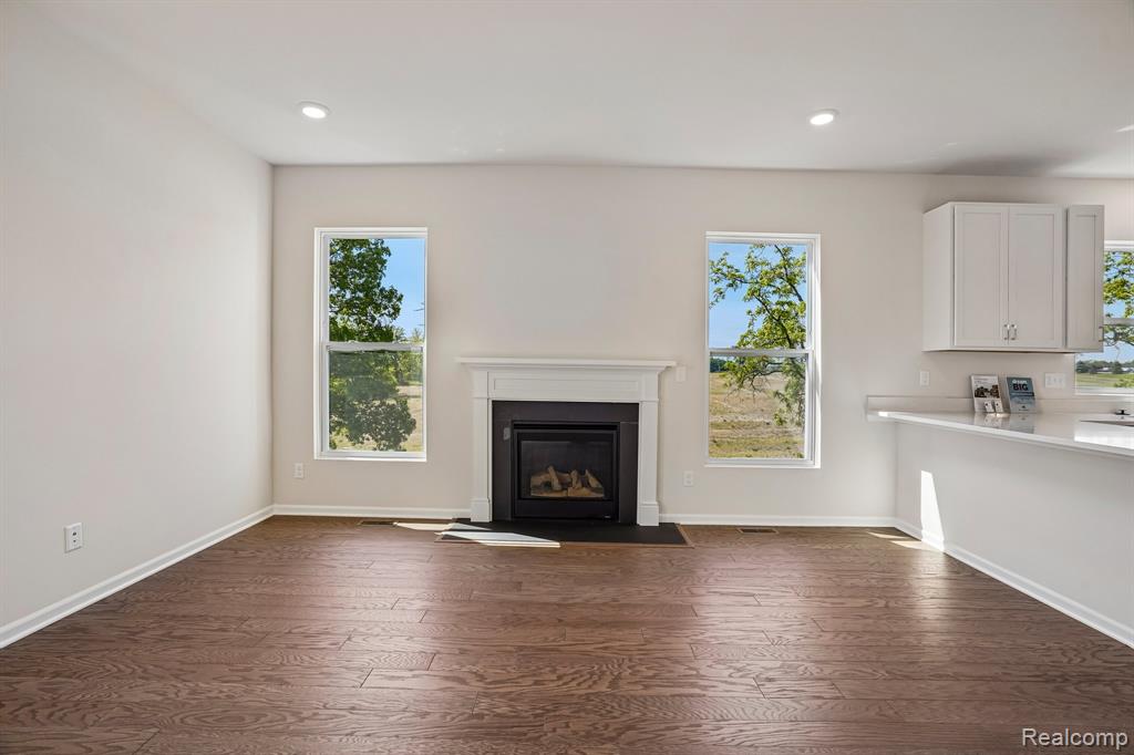 27138 Silo Drive Property Photo 10