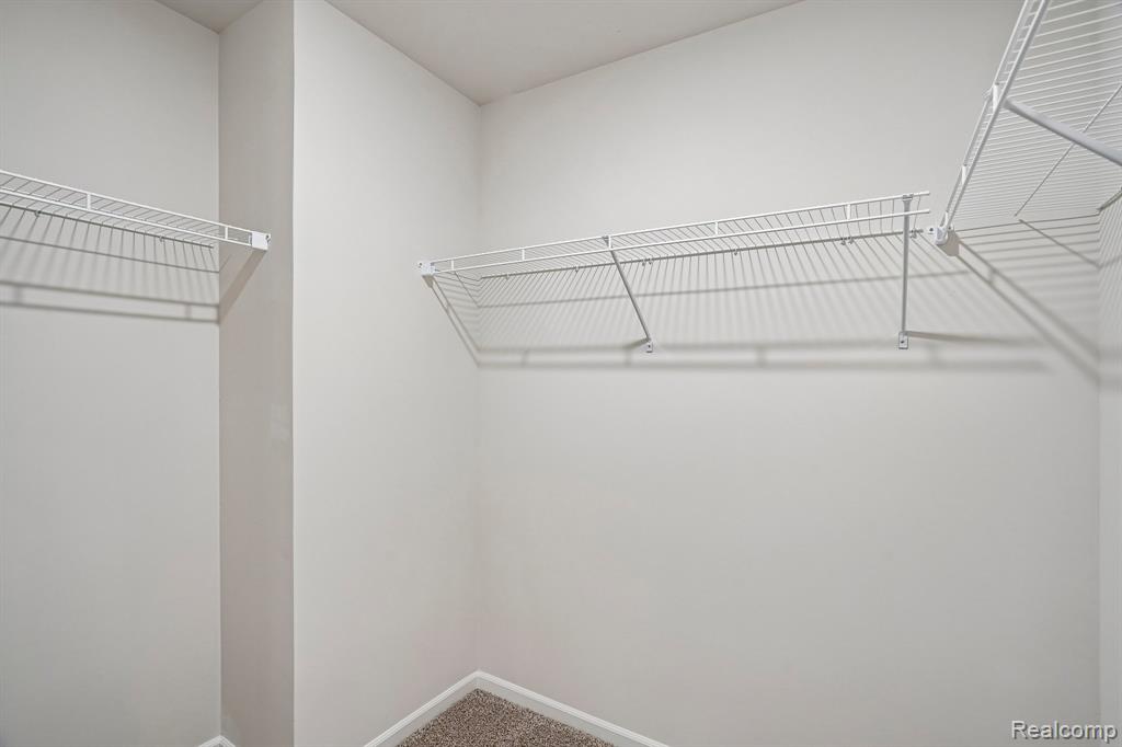 27138 Silo Drive Property Photo 19