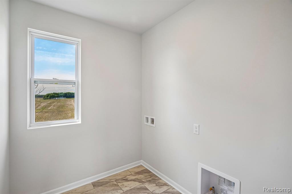 27138 Silo Drive Property Photo 27