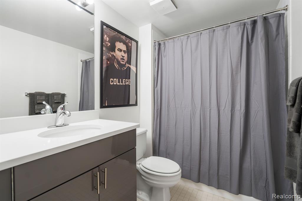 3320 Spinnaker Lane Property Photo 12