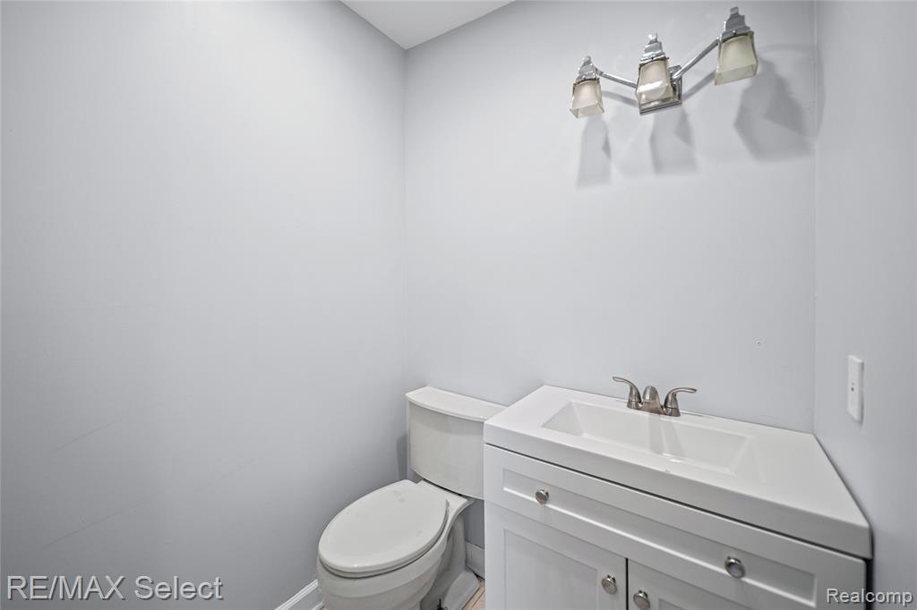 4020 Park Forest Drive Drive Property Photo 15