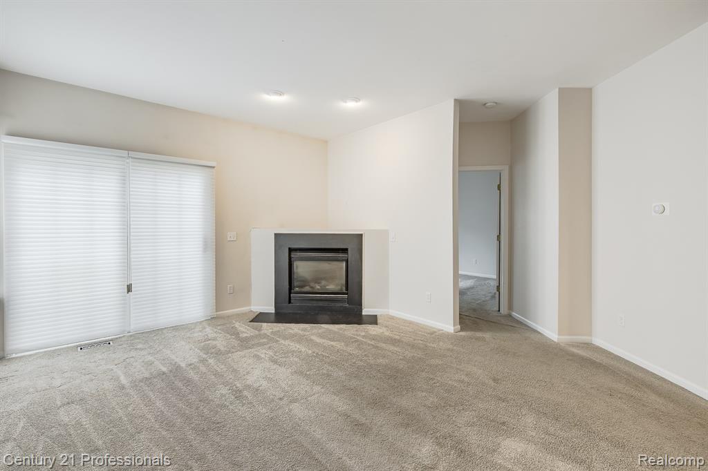 4509 Alexander Pines Drive Property Photo 18