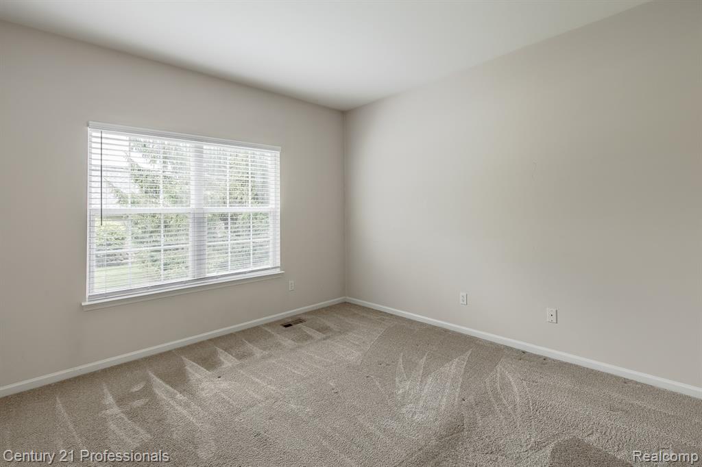 4509 Alexander Pines Drive Property Photo 23
