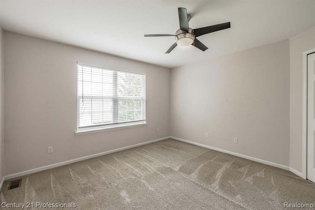 4509 Alexander Pines Drive Property Photo 28