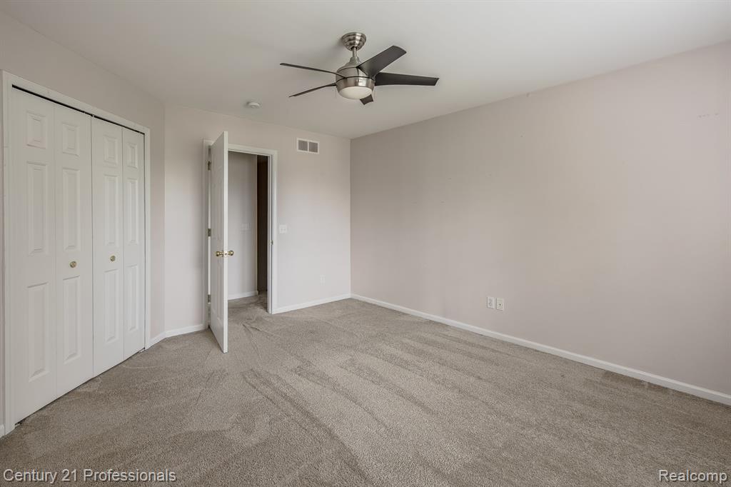 4509 Alexander Pines Drive Property Photo 29