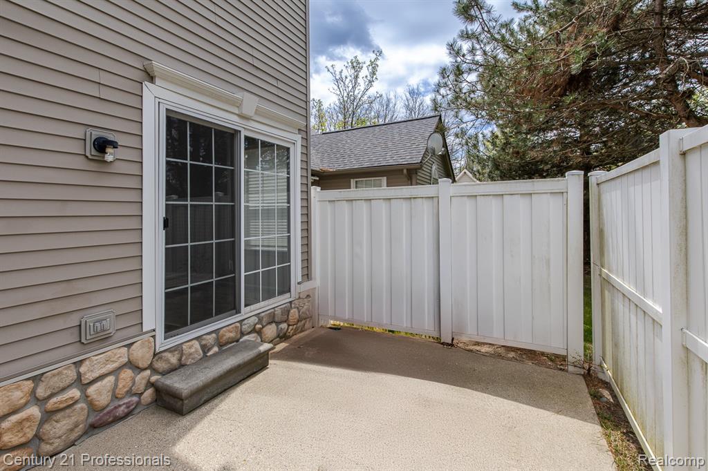 4509 Alexander Pines Drive Property Photo 44