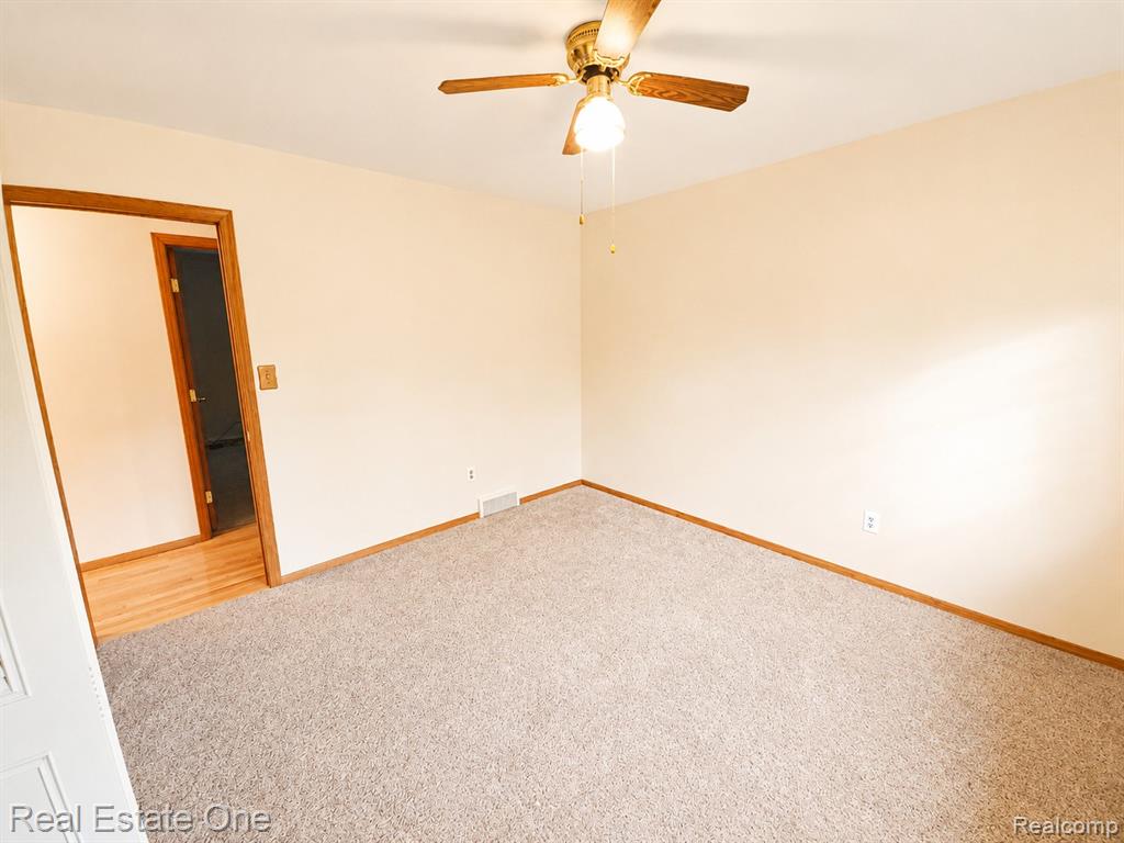2553 Bullard Road Property Photo 13