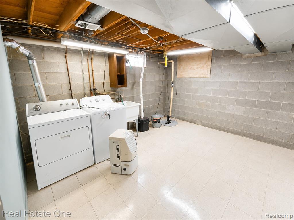2553 Bullard Road Property Photo 23