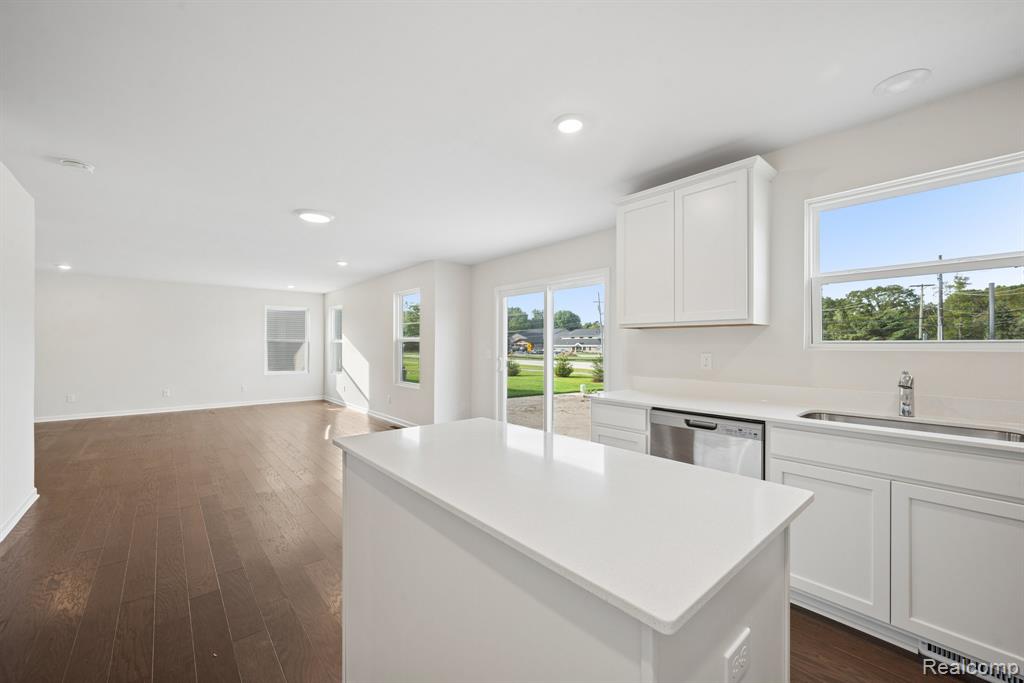 34398 Sandpiper Court Property Photo 5