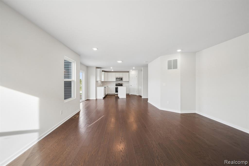 34398 Sandpiper Court Property Photo 7