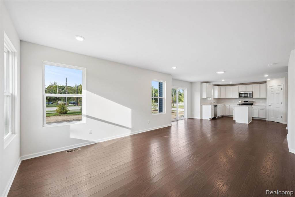 34398 Sandpiper Court Property Photo 8