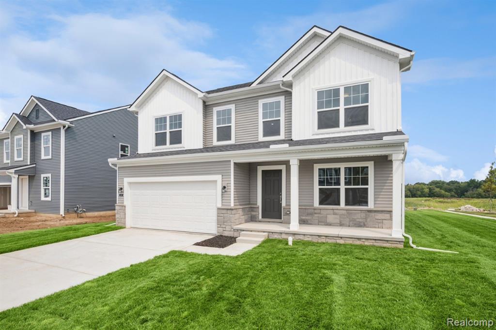 647 Harvest Way Property Photo 1