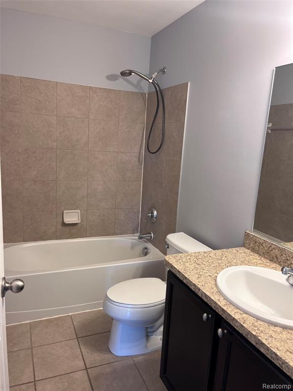 2604 Riversedge Drive Property Photo 15