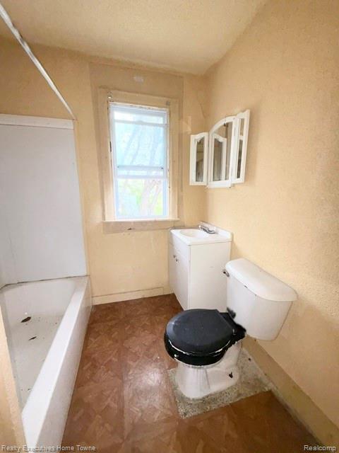 12115 Woodmont Avenue Property Photo 15