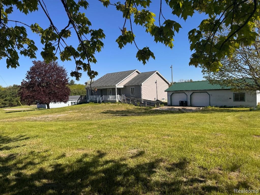 5070 Sanilac Road Property Photo 1