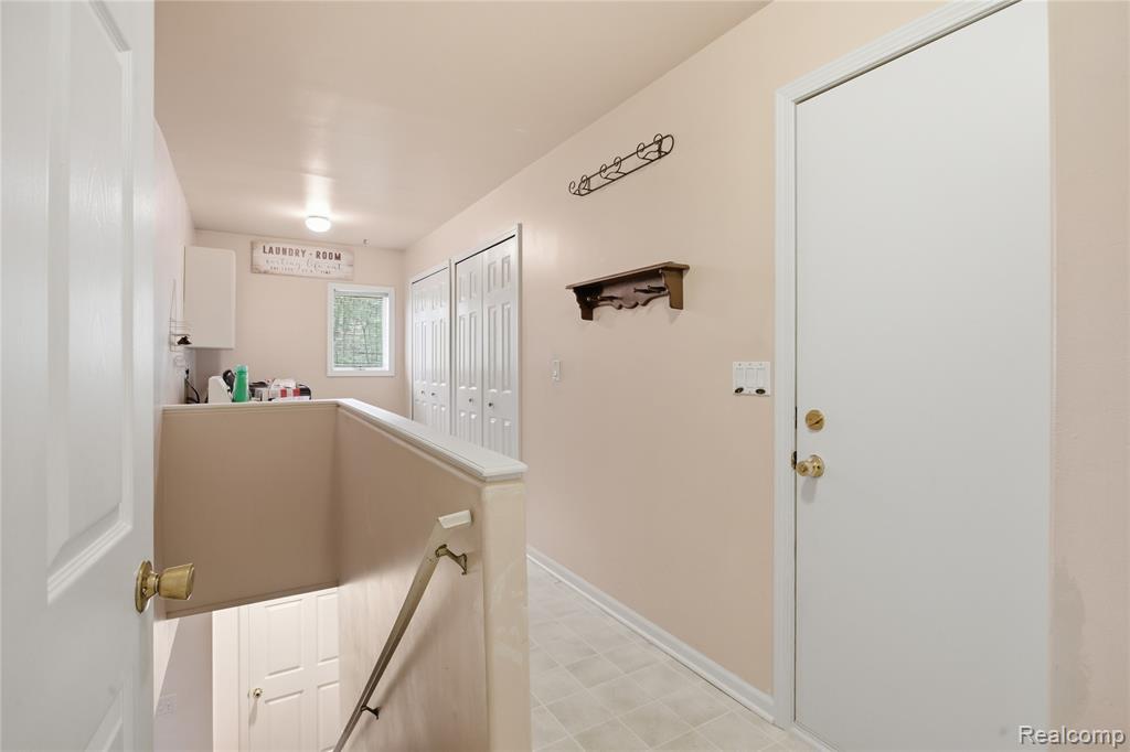 6432 Pinebrook Lane Property Photo 19