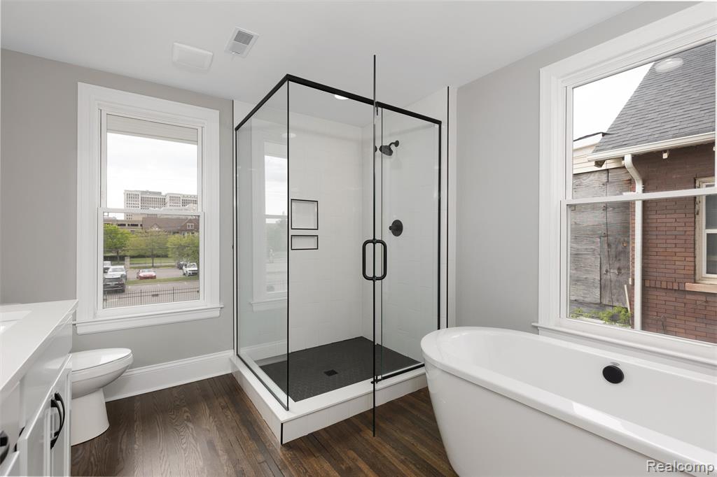 97 Delaware Street Property Photo 23