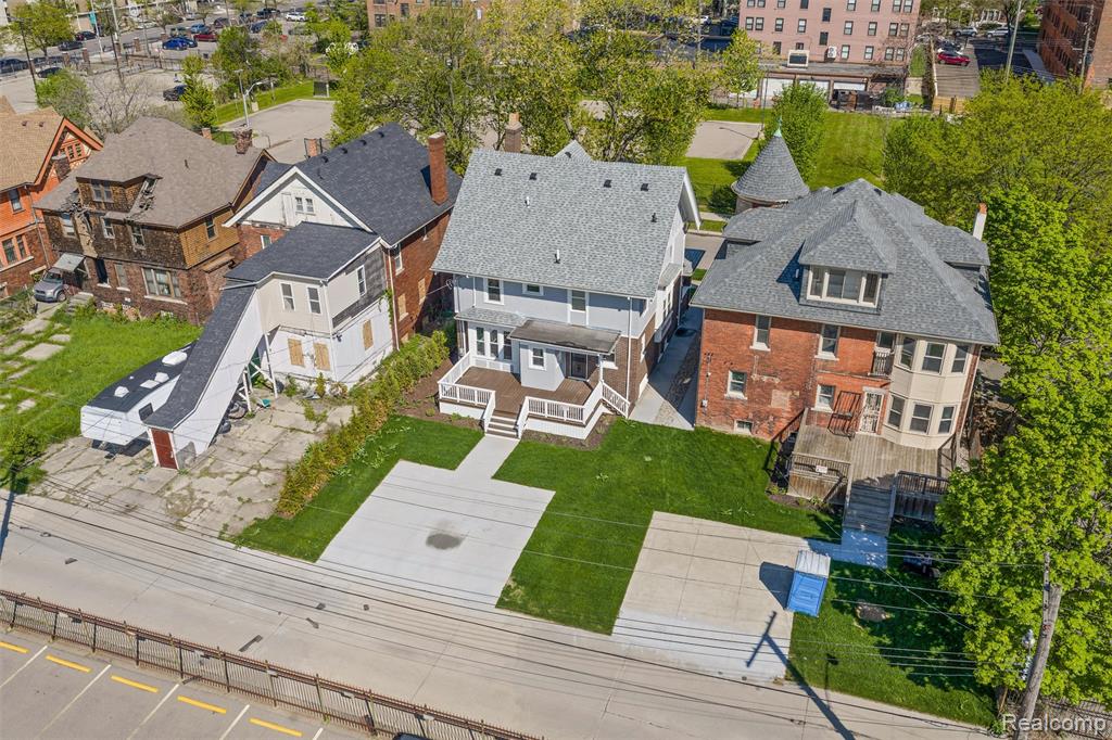 97 Delaware Street Property Photo 33