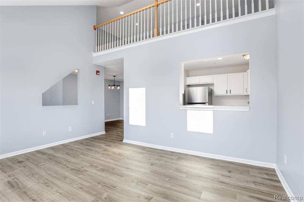 1111 Beaver Run Property Photo 6