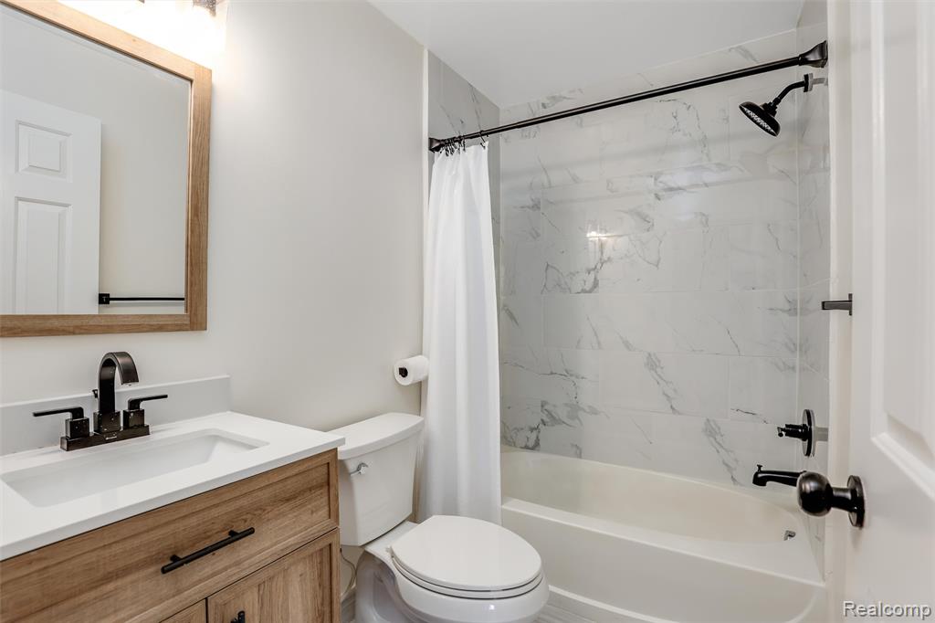 1111 Beaver Run Property Photo 10