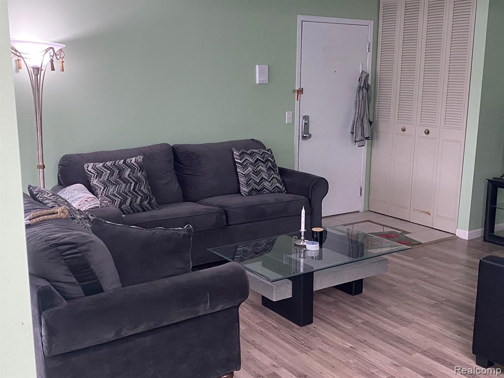 420 Baldwin Avenue Property Photo 2