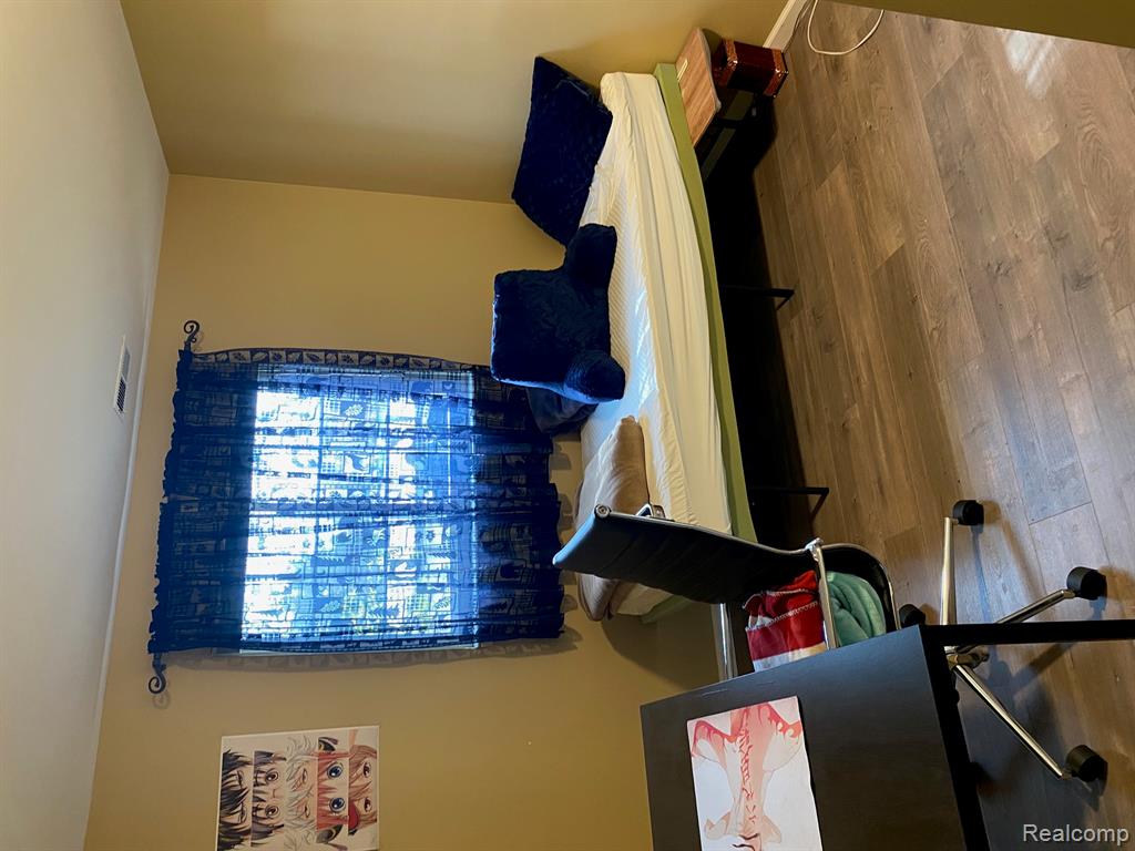 420 Baldwin Avenue Property Photo 7