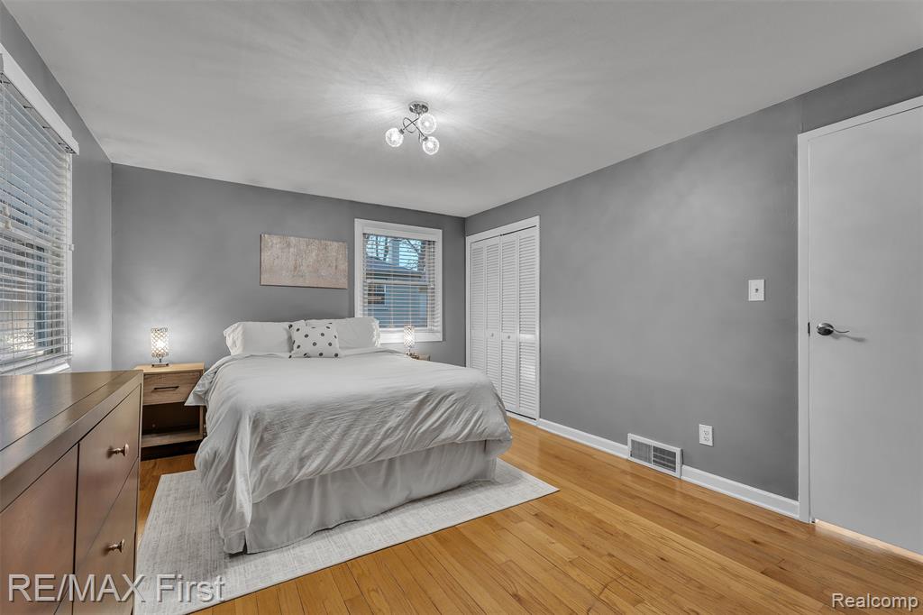 1921 Graefield Road Property Photo 15