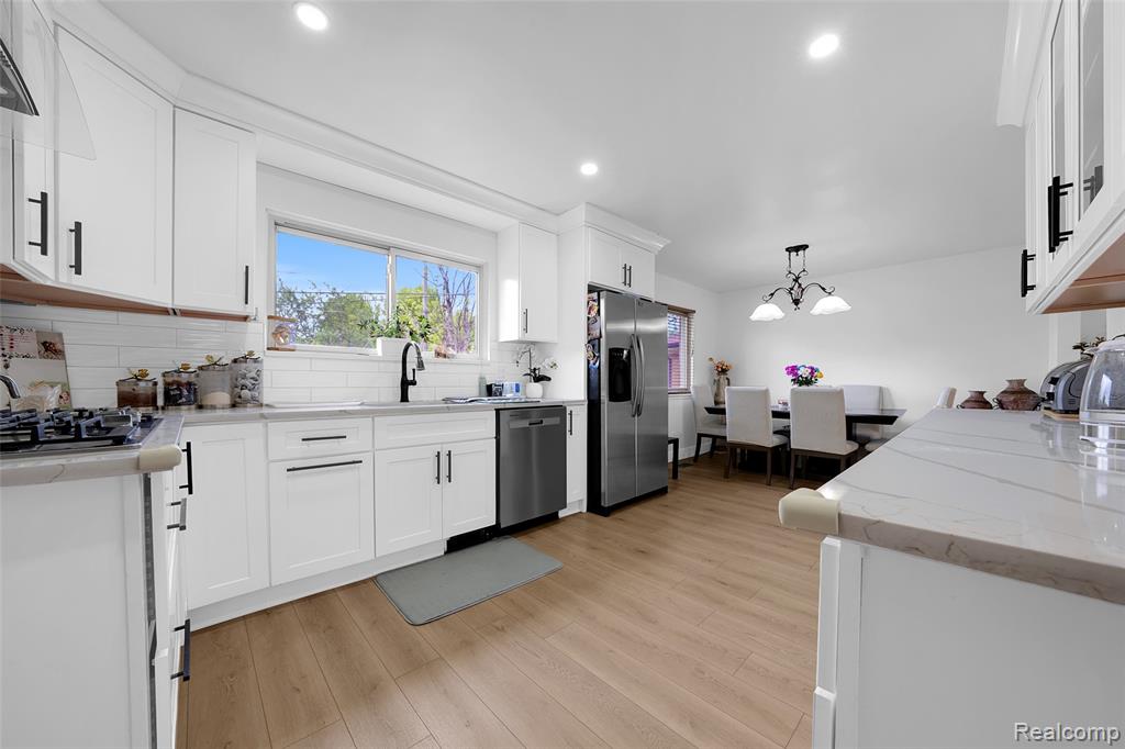 30615 Scrivo Drive Property Photo 15