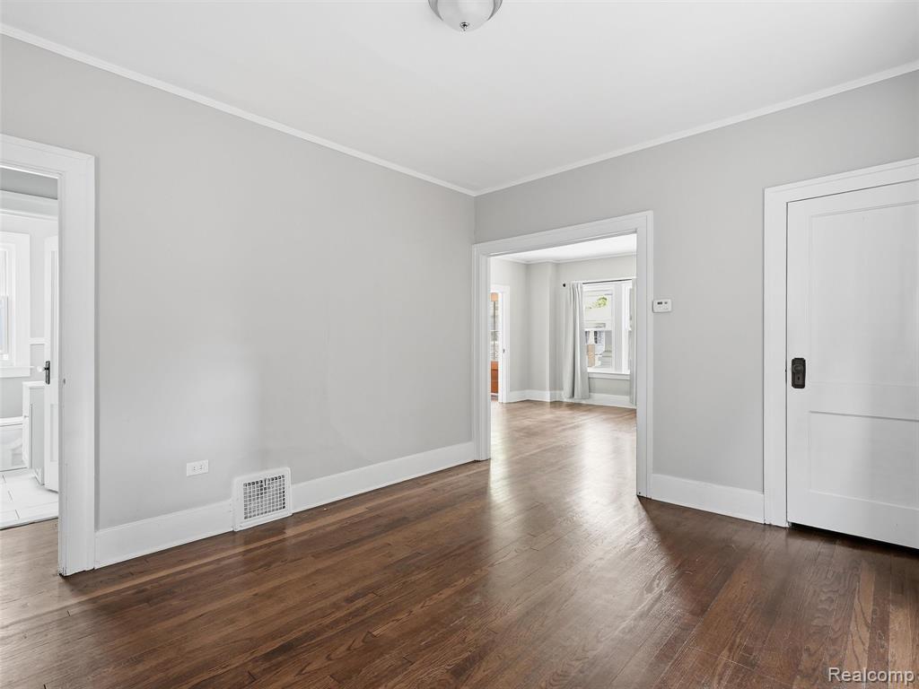 1123 Wayburn Street Property Photo 6