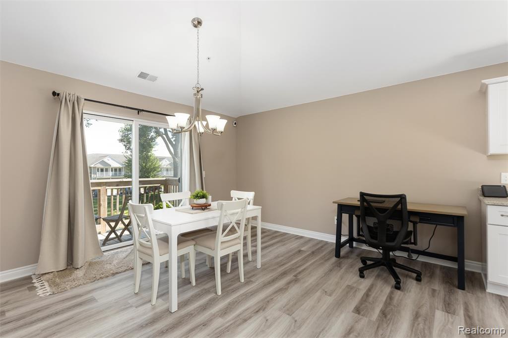 16625 Savor Lane Property Photo 9