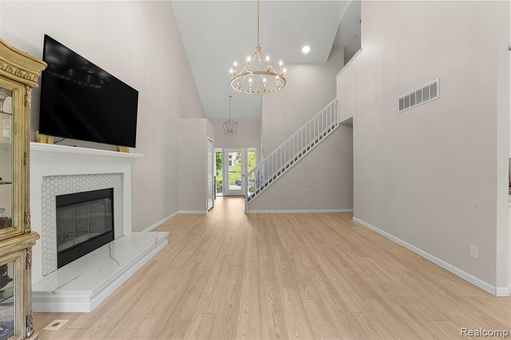 7978 Hoffman Drive Property Photo 12