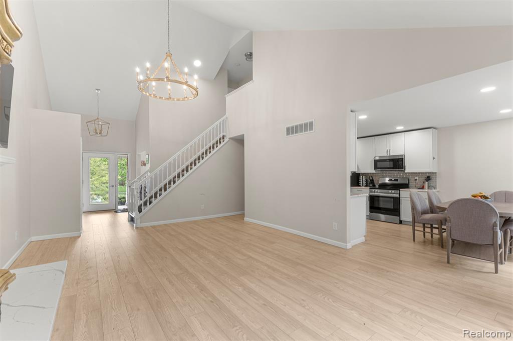 7978 Hoffman Drive Property Photo 13