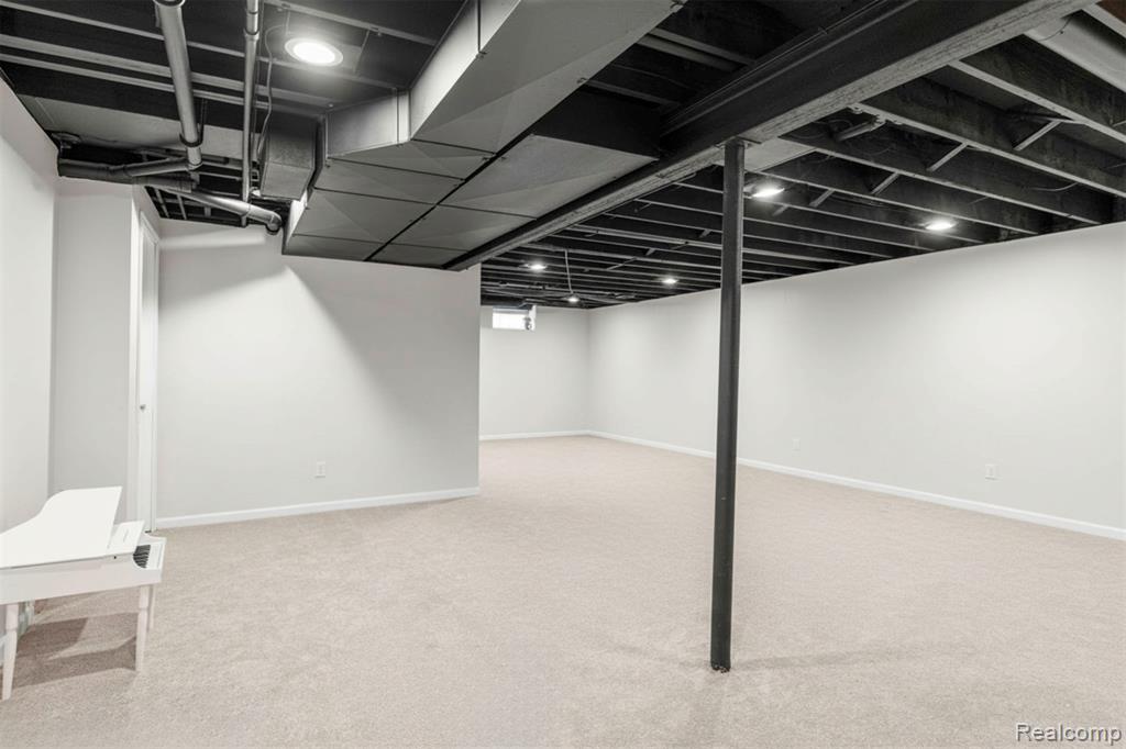 7978 Hoffman Drive Property Photo 33