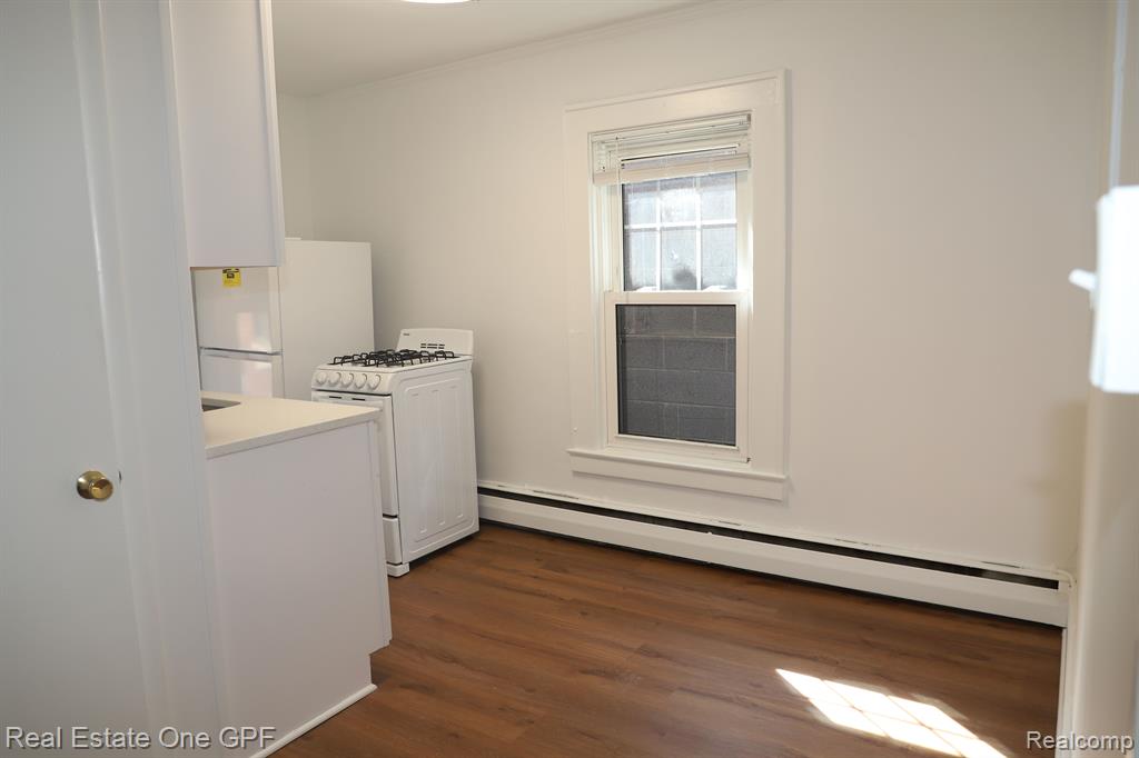 271 W Maple #5 Property Photo 8