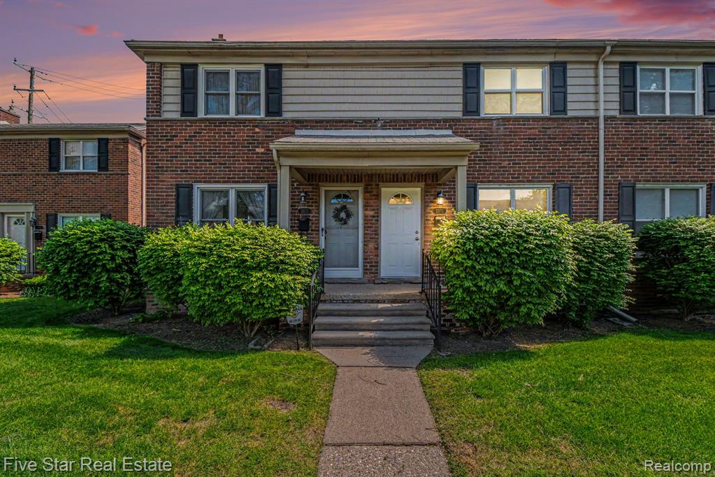 3370 Coolidge Highway Property Photo 1