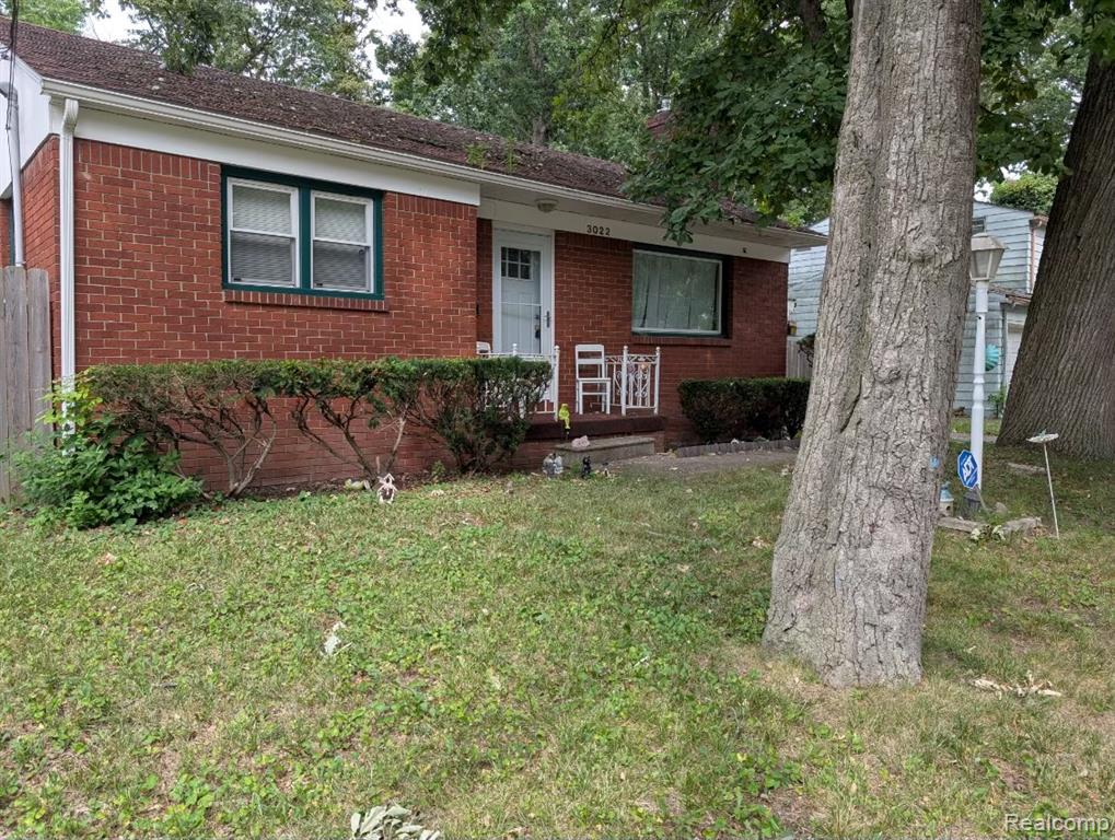 3022 Begole Street Property Photo 1