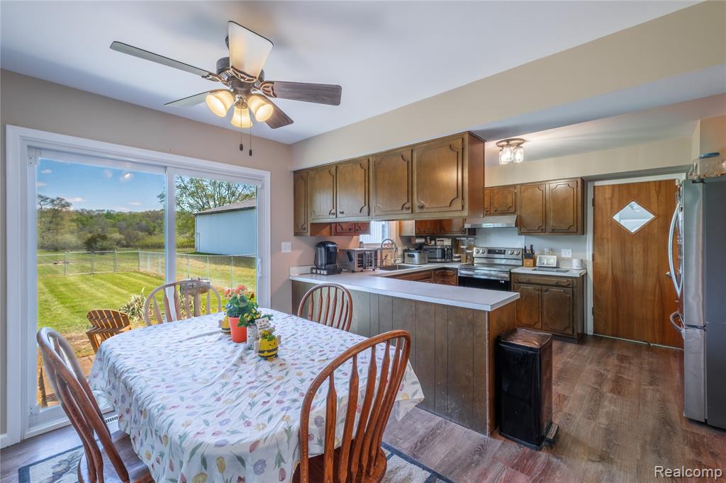 4240 Sheridan Road Property Photo 8