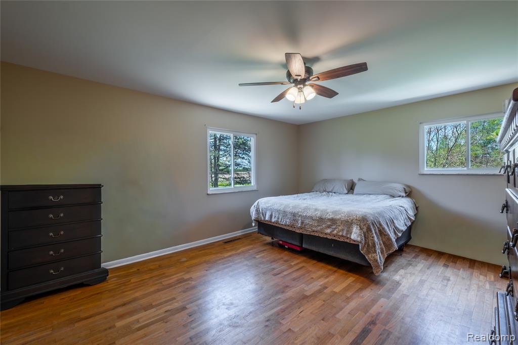 4240 Sheridan Road Property Photo 18