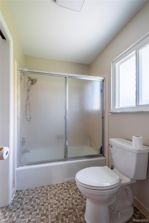 4240 Sheridan Road Property Photo 25